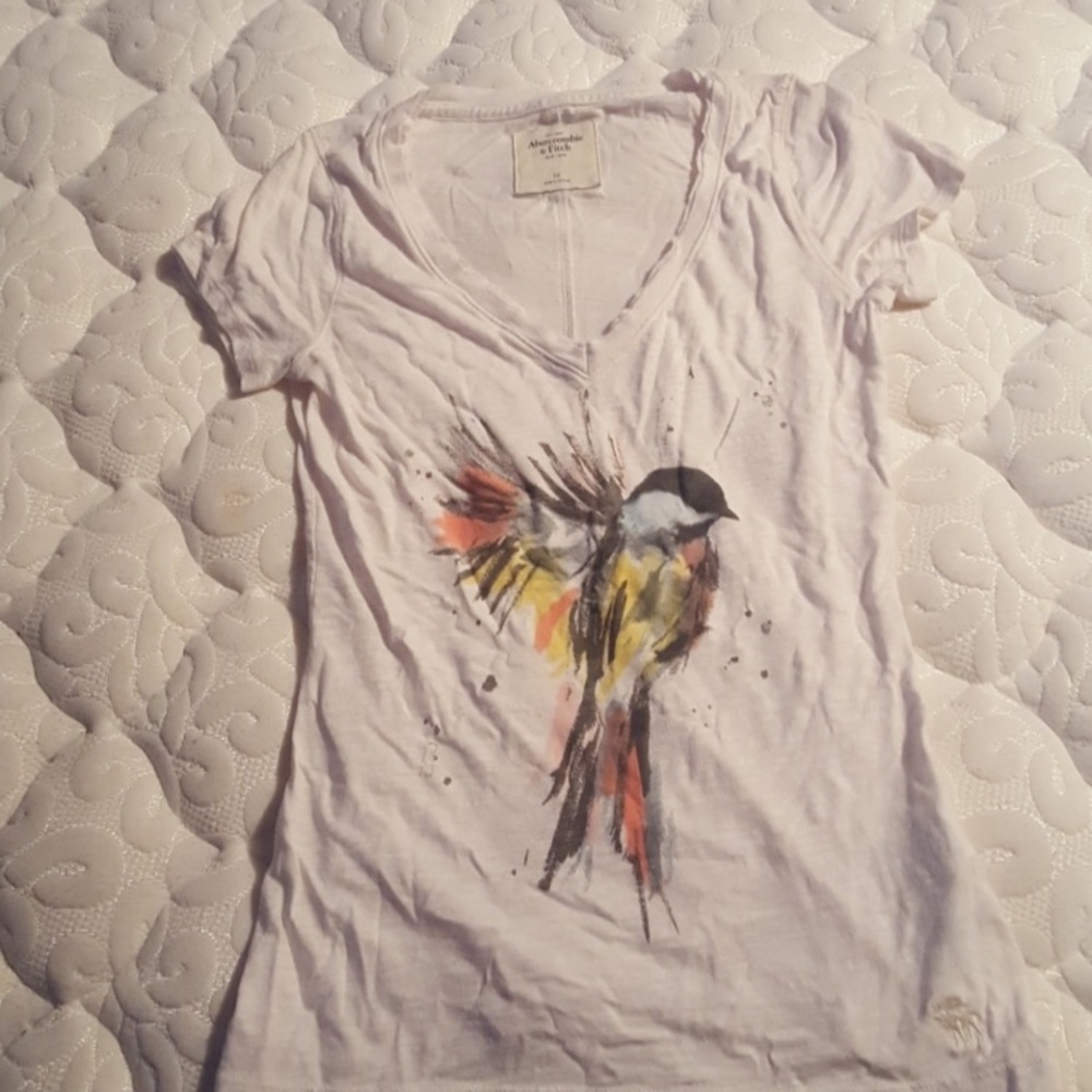 Abercrombie tshirt